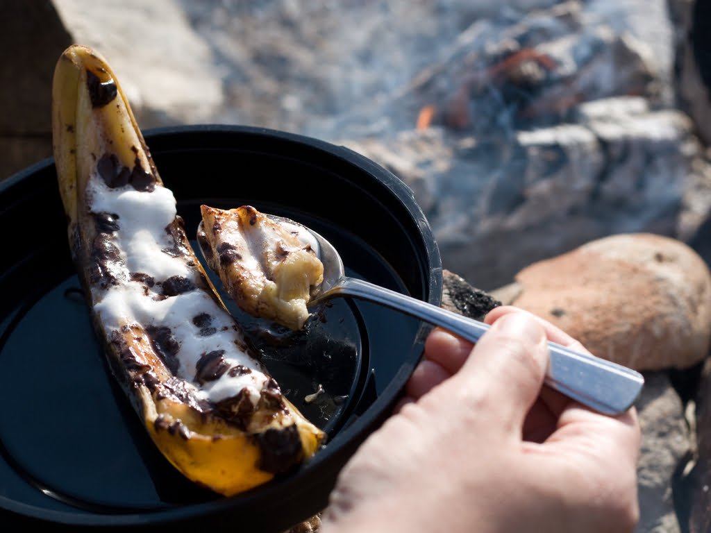 5-easy-kid-friendly-camping-meals-blush-lane-blog